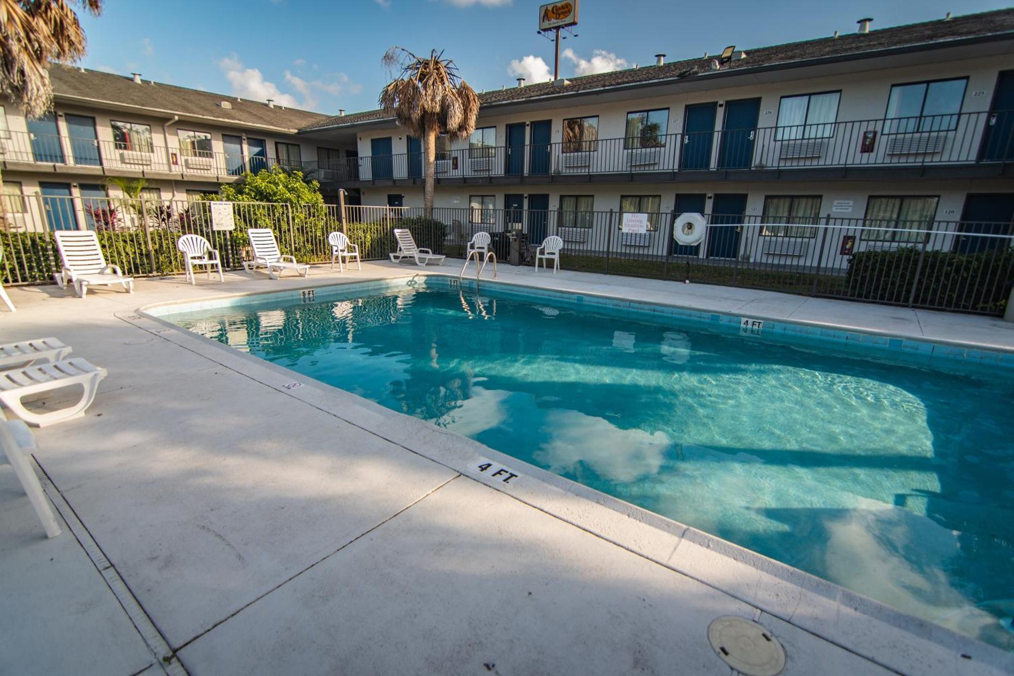 Motel 6-Ft. Pierce, Fl Fort Pierce Eksteriør bilde