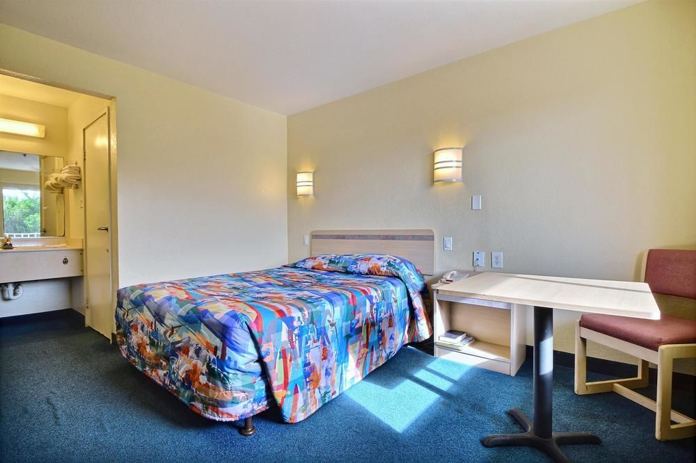 Motel 6-Ft. Pierce, Fl Fort Pierce Eksteriør bilde