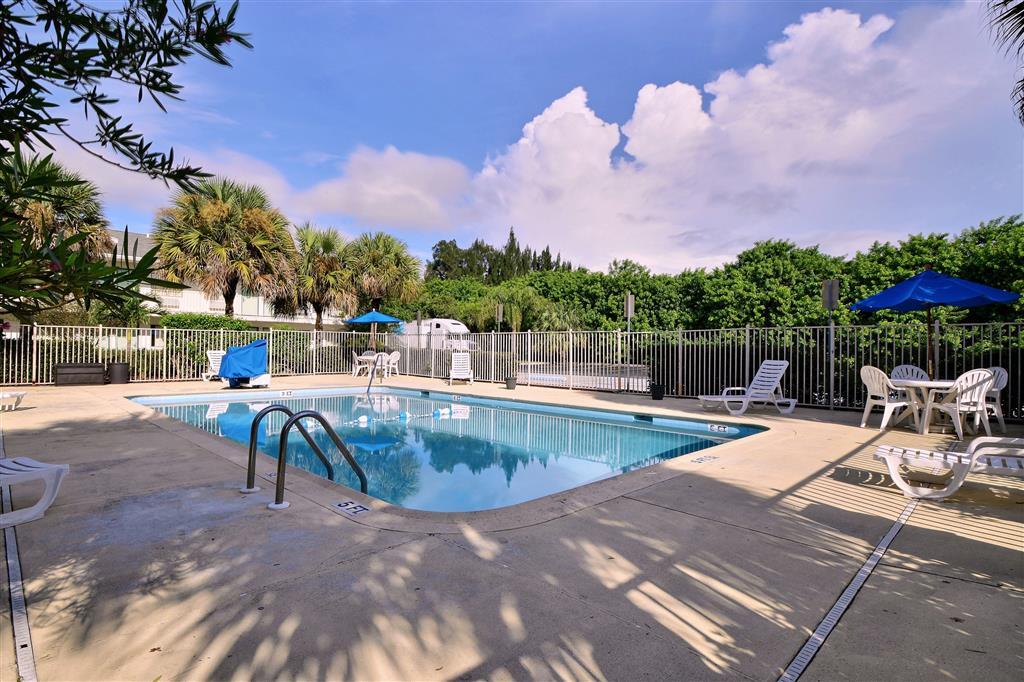 Motel 6-Ft. Pierce, Fl Fort Pierce Eksteriør bilde