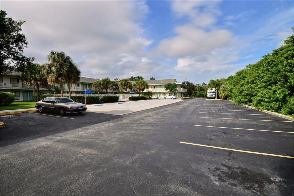Motel 6-Ft. Pierce, Fl Fort Pierce Eksteriør bilde
